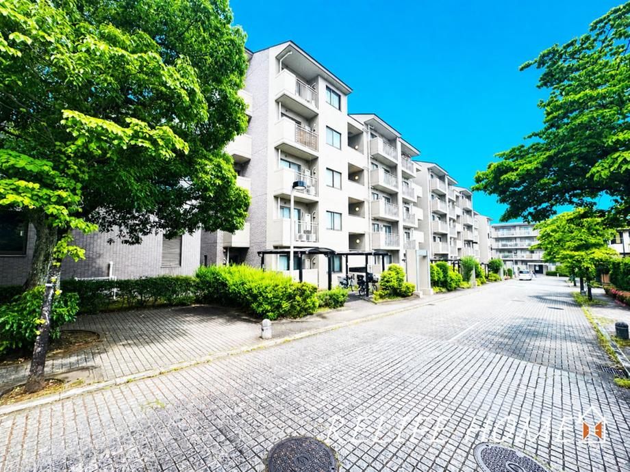 Renovated 3LDK Apartment in Tsuzuki-ku, Yokohama - Thumbnail 2