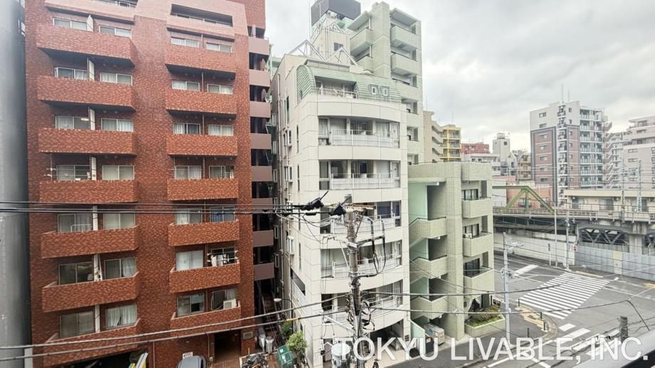 2LDK+S Apartment for Sale in Nishi Ward, Yokohama - Thumbnail 2