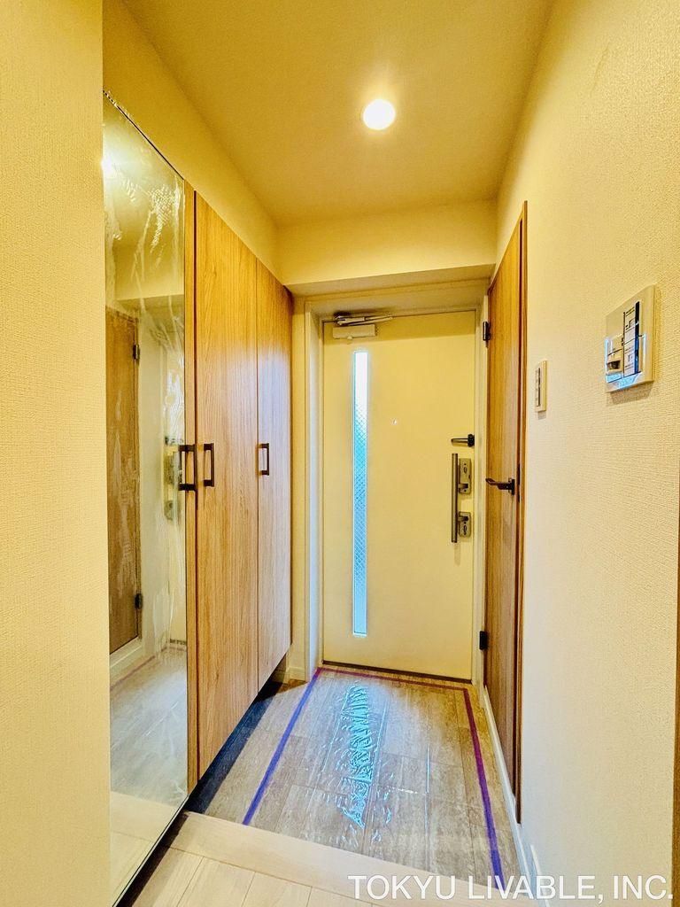 2LDK+S Apartment for Sale in Nishi Ward, Yokohama - Thumbnail 3