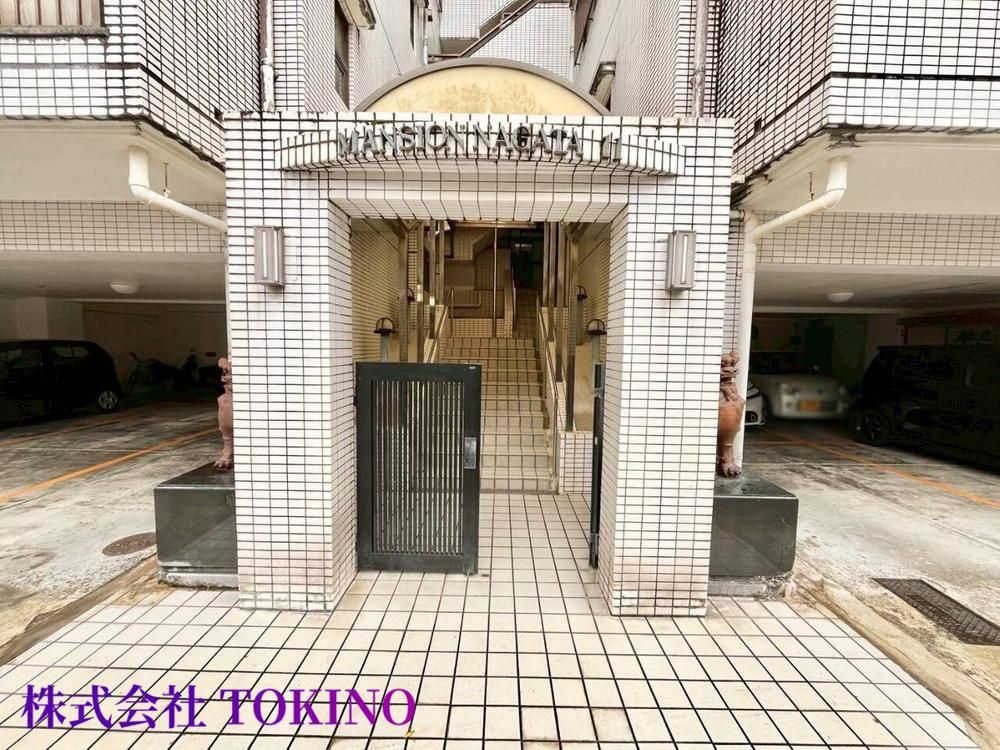 Renovated 2LDK Apartment in Naha, Okinawa - Mansion Nagata 11 - Thumbnail 3