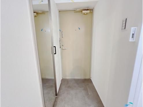 2LDK Apartment for Sale in Nakahara-ku, Kawasaki - Thumbnail 2