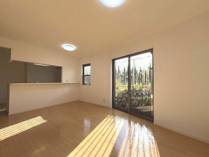 Renovated 3LDK House in Minoo City - 79.35m2 - Parking for 2 Cars - Thumbnail 3