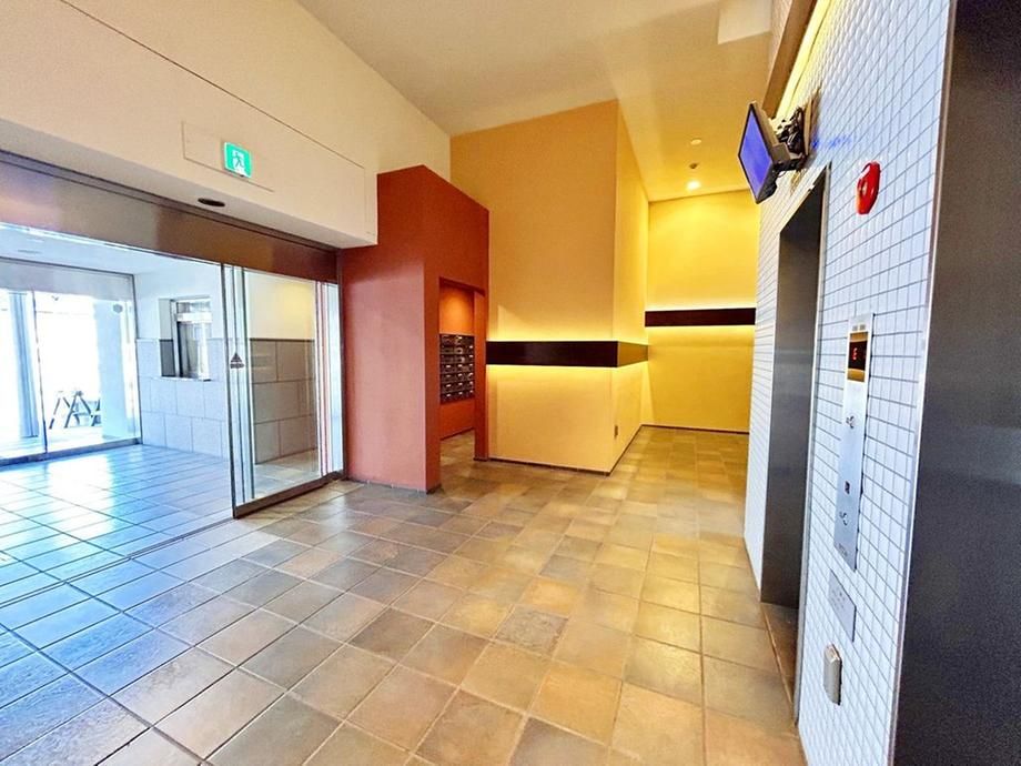 3LDK Apartment for Sale in Nishi Ward, Osaka – 82.72m² - Thumbnail 3