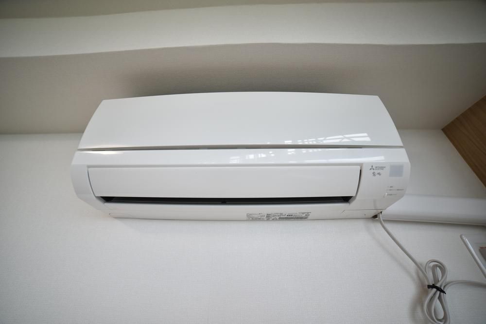 Renovated 3LDK Apartment in Sendai with Parking and Pet Policy - Thumbnail 2