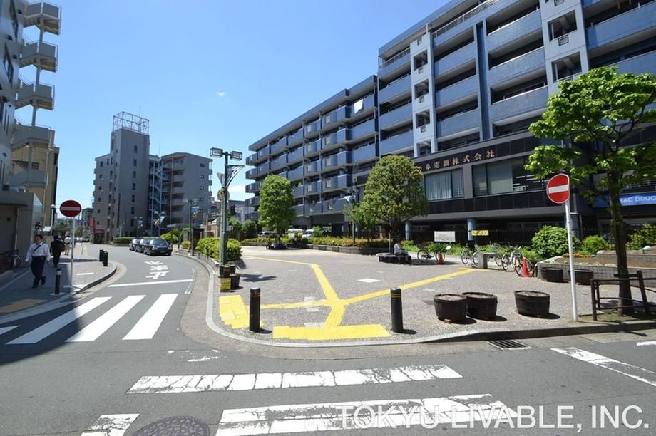 72m2 3LDK Apartment for Sale in Nakahara, Kawasaki - Thumbnail 4