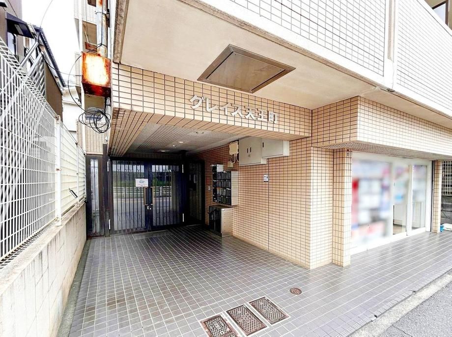 Grace Tennocho - Studio Apartment for Sale in Yokohama - Thumbnail 3