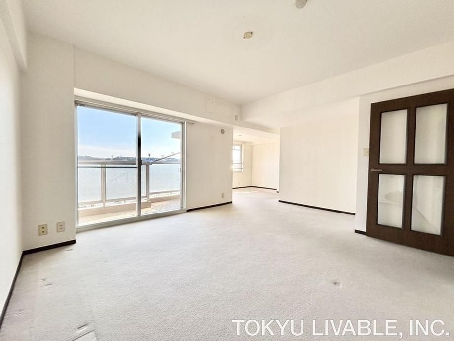 4LDK Apartment for Sale in Tama-ku, Kawasaki - 105m2 - Thumbnail 3