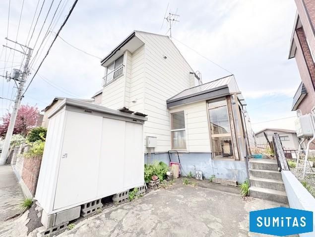 3LDK House for Sale in Minami-ku, Sapporo with Mount Moiva Views - Thumbnail 2