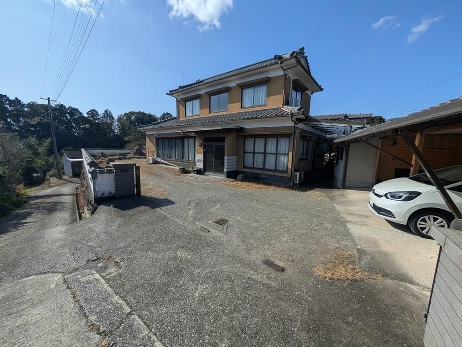488m2 Land for Sale in Hiji, Oita - Corner Lot with No Building Conditions - Thumbnail 2