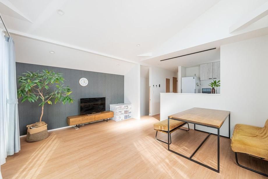 Modern 3LDK House for Sale in Koganei, Tokyo - 72.9 sqm - Thumbnail 4