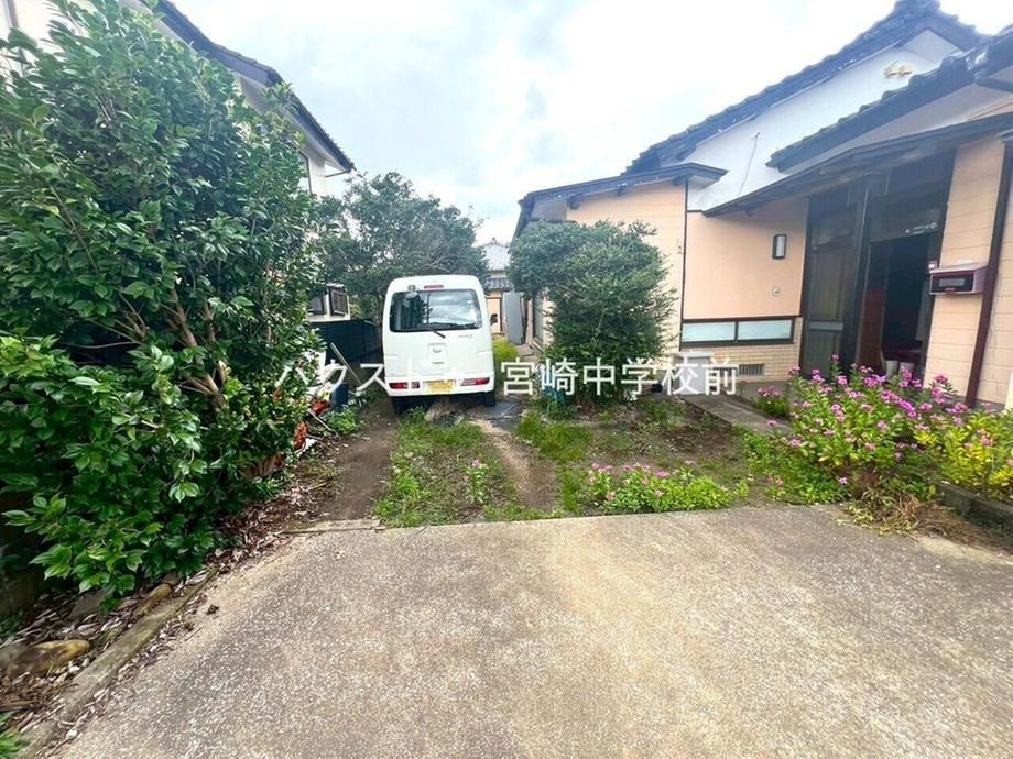 4DK House on 106 Tsubo Lot in Miyazaki - 13 Million Yen - Thumbnail 3