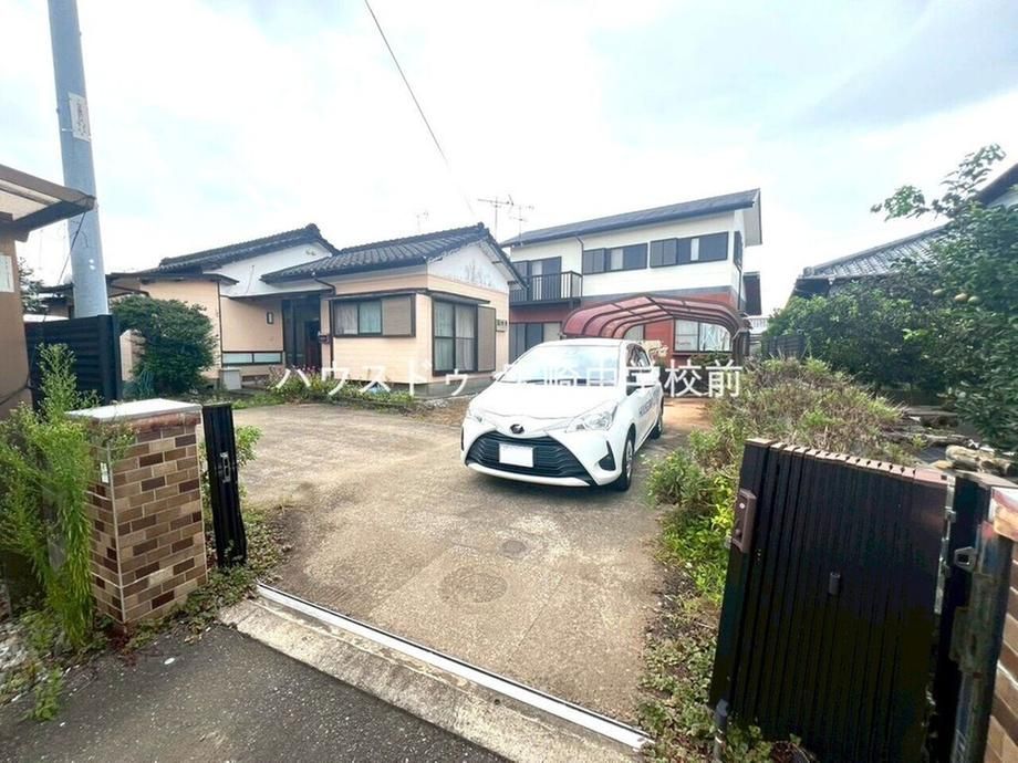 4DK House on 106 Tsubo Lot in Miyazaki - 13 Million Yen - Thumbnail 2