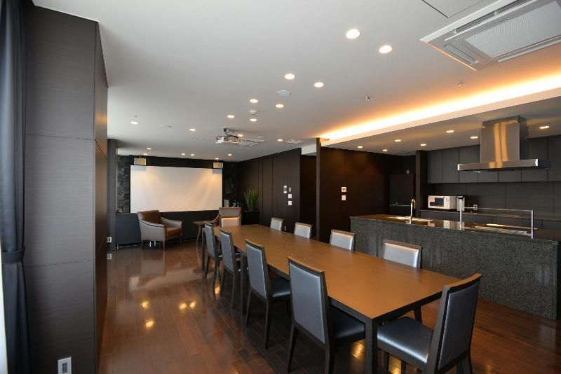 3LDK Apartment for Sale in Harumi, Chuo Ward, Tokyo - Thumbnail 3