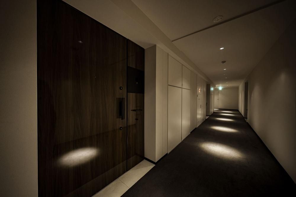 Modern 1LDK Apartment in Shirokanedai, Minato, Tokyo - Thumbnail 2