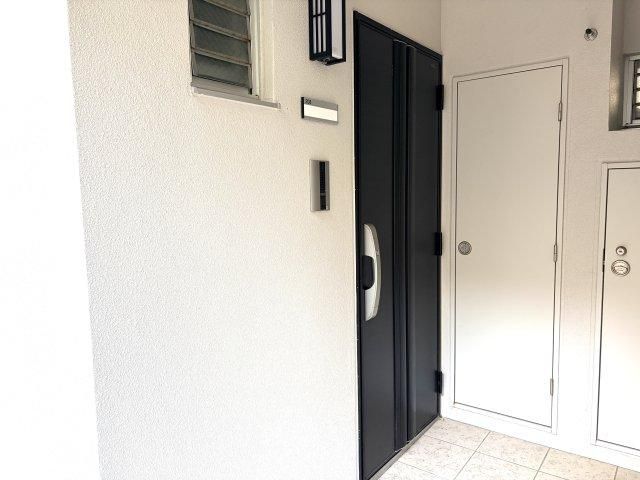 Premium Court Urasoe Makiminato 2LDK Apartment in Okinawa - Thumbnail 2