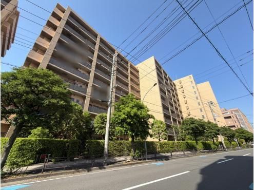 2LDK Apartment for Sale in Kawasaki-ku, Kanagawa - 58.37m2 - Thumbnail 3
