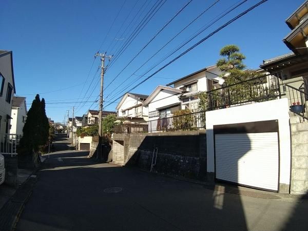 Land for Sale in Kamei-cho, Sakae Ward, Yokohama - 205 sqm - Thumbnail 3