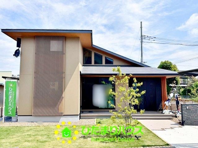 3LDK Custom Home with Solar Panels in Kazo City - Thumbnail 2