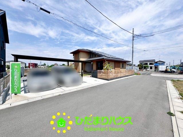 3LDK Custom Home with Solar Panels in Kazo City - Thumbnail 3