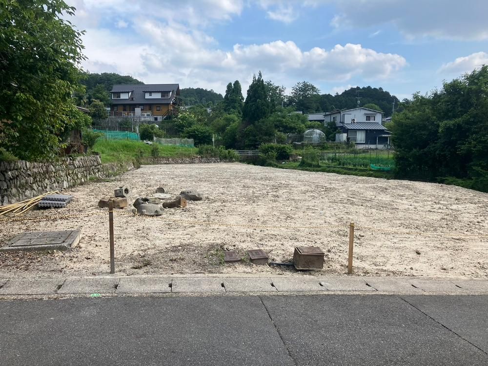 207.8 Tsubo Land for Sale in Kyoto's Sakyo Ward, No Building Conditions - Thumbnail 2