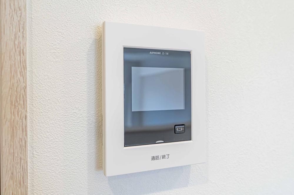 3LDK Apartment for Sale in Funabashi, Chiba - 68m² - Thumbnail 2
