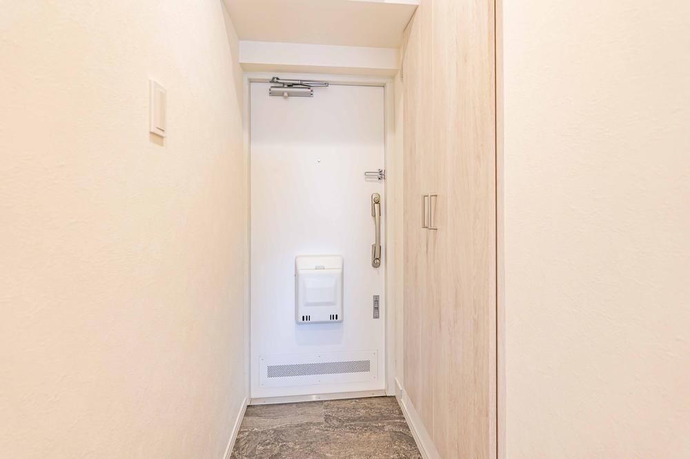 3LDK Apartment for Sale in Funabashi, Chiba - 68m² - Thumbnail 3