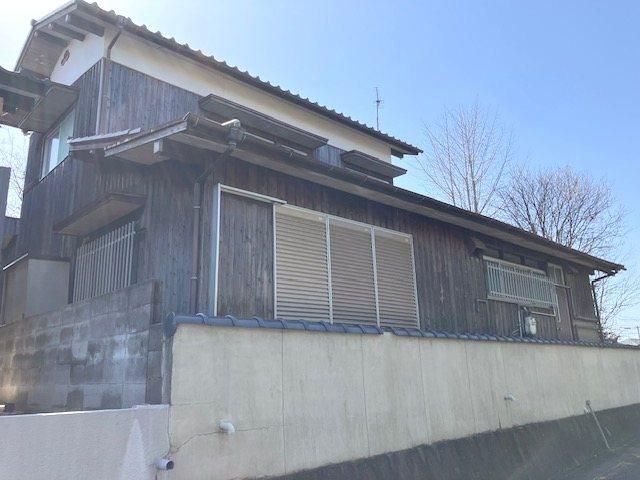 5DK House in Yahatanishi Ward, Kitakyushu, 194.55 sqm Land - Thumbnail 2