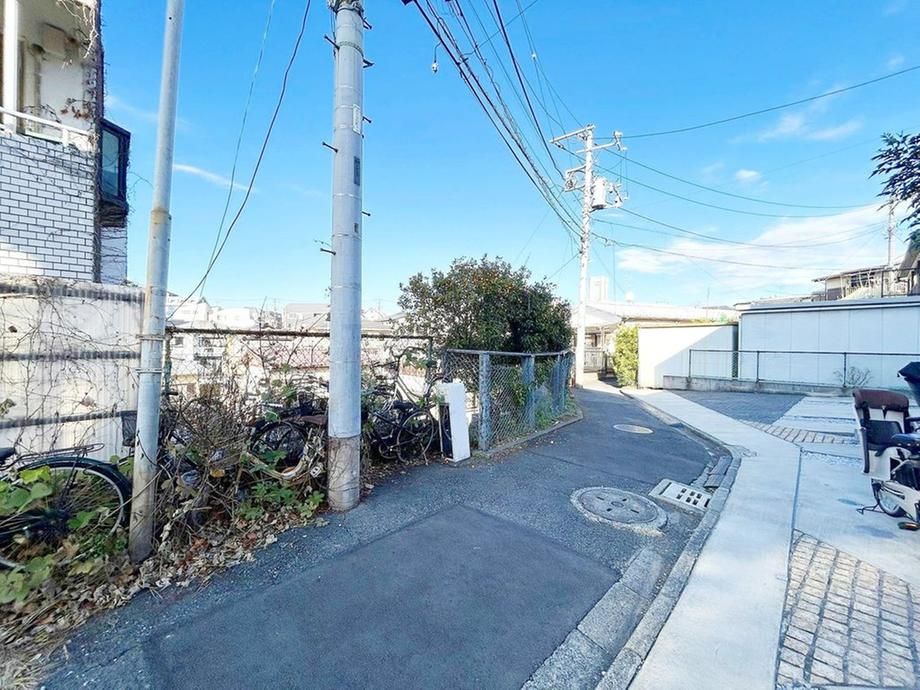 Building Plot for Sale in Nishi Ward, Yokohama, 73.45 m² - Thumbnail 3