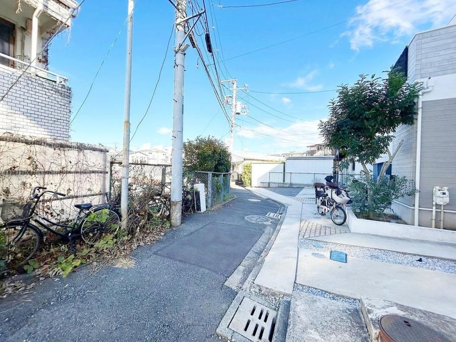 Building Plot for Sale in Nishi Ward, Yokohama, 73.45 m² - Thumbnail 2