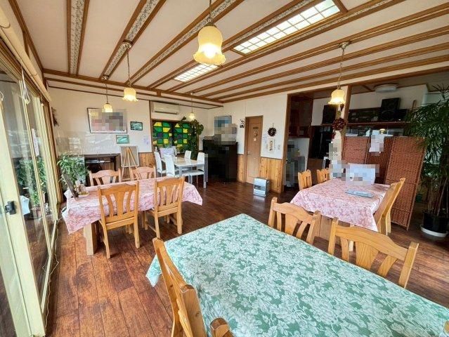 Spacious 4LDK Log House on Large Lot in Iwaki, Fukushima - Thumbnail 2