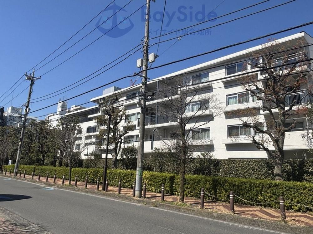 7-Story SRC Apartment in Takatsu Ward, Kawasaki Near Kajigaya Station - Thumbnail 3