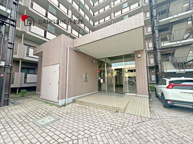 3LDK Apartment for Sale in Kazo, Saitama - 72m² - Thumbnail 3