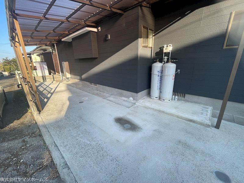 Renovated 3LDK House Near Hyuga-Kutsukake Station in Miyazaki - Thumbnail 4