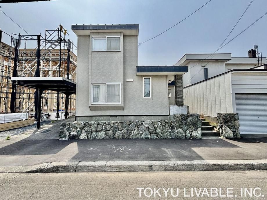 Land for Sale in Sapporo Nishi Ward - 180m2 Lot - Thumbnail 2