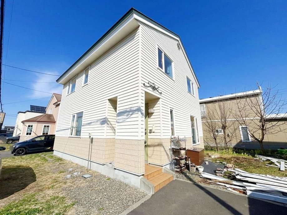4LDK House for Sale in Eniwa, Hokkaido - 202.37m2 Land - Thumbnail 2