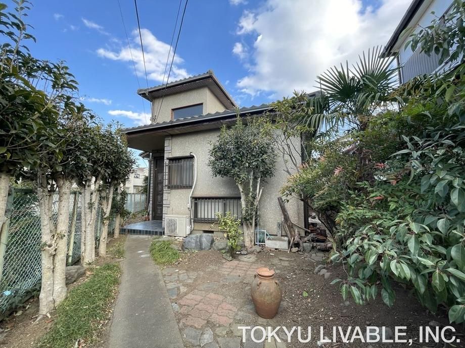 5DK Detached House for Sale in Koganei City, Tokyo - Thumbnail 3