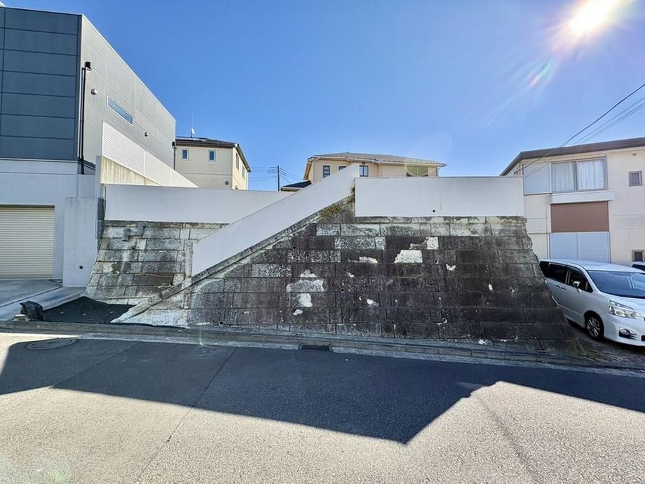 Land for Sale in Aoba Ward, Yokohama - 203m2 Plot Near Ichigao - Thumbnail 3