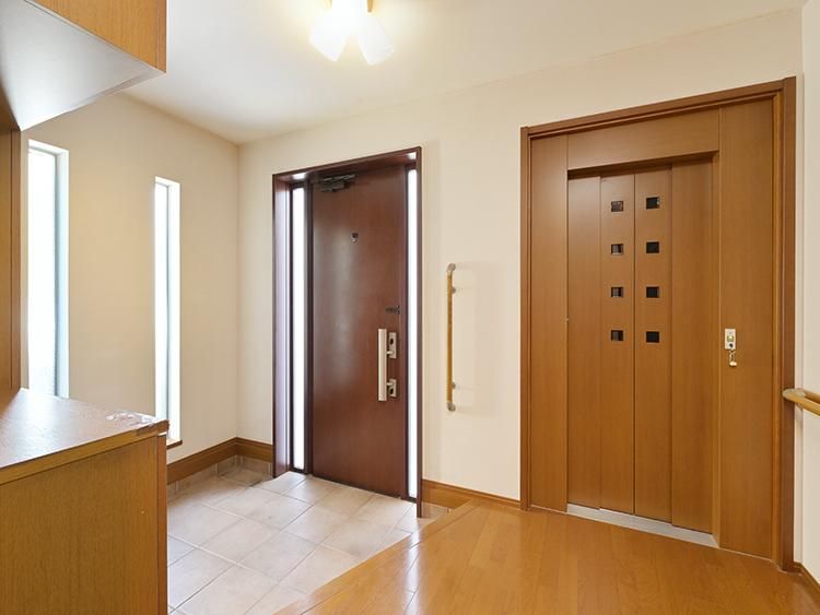 4LDK House in Suginami, Tokyo – 163m² Custom Home by Sumitomo Forestry - Thumbnail 2