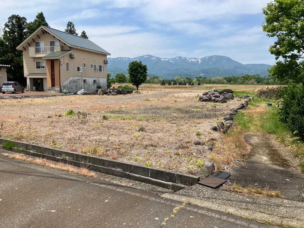 Land for Sale in Joetsu City, Niigata - 842 sqm - Thumbnail 2