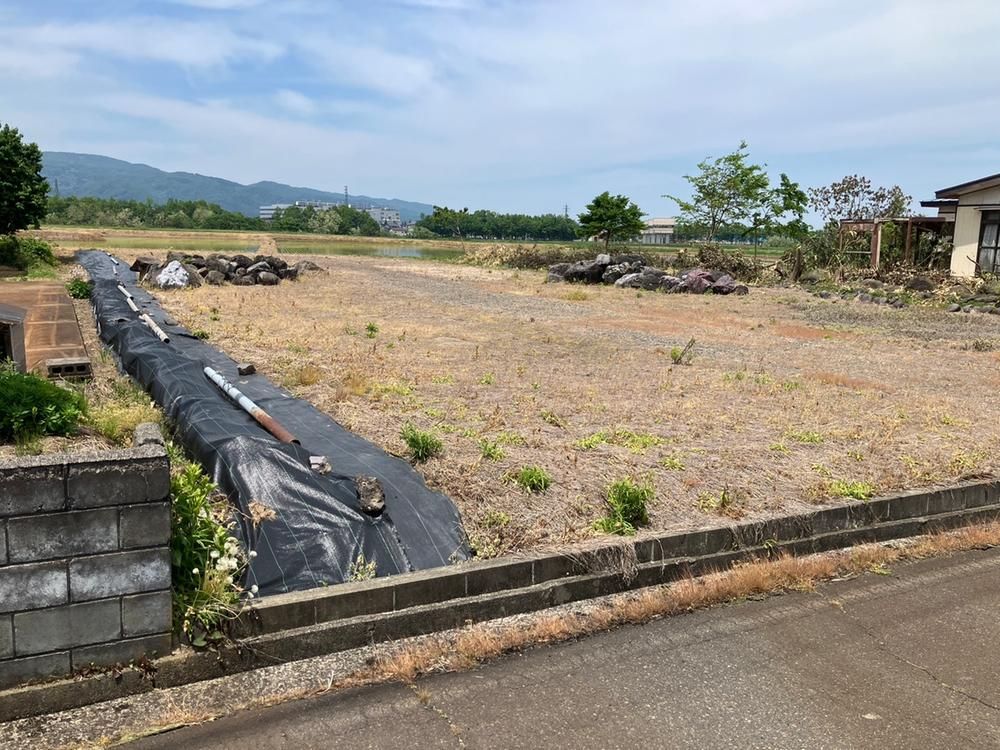 Land for Sale in Joetsu City, Niigata - 842 sqm - Thumbnail 4