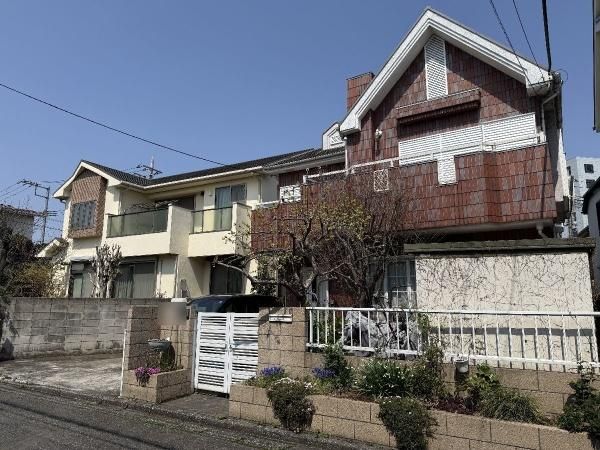 4LDK House for Sale in Fuchu, Tokyo - 138.69 sqm - Thumbnail 3