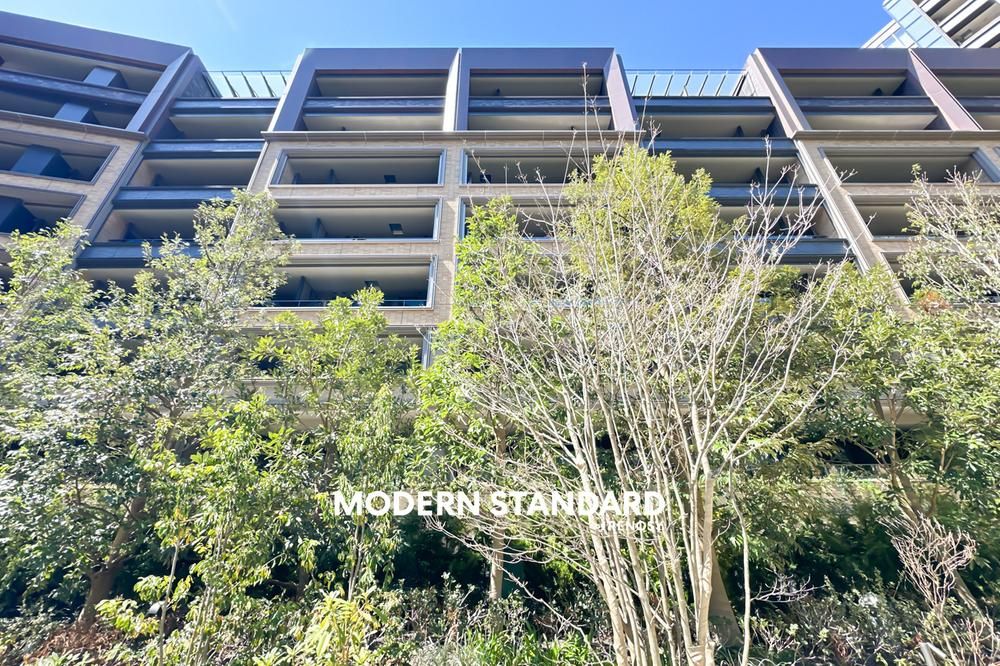 New 1LDK Apartment for Sale in Mita, Minato-ku, Tokyo - Thumbnail 3