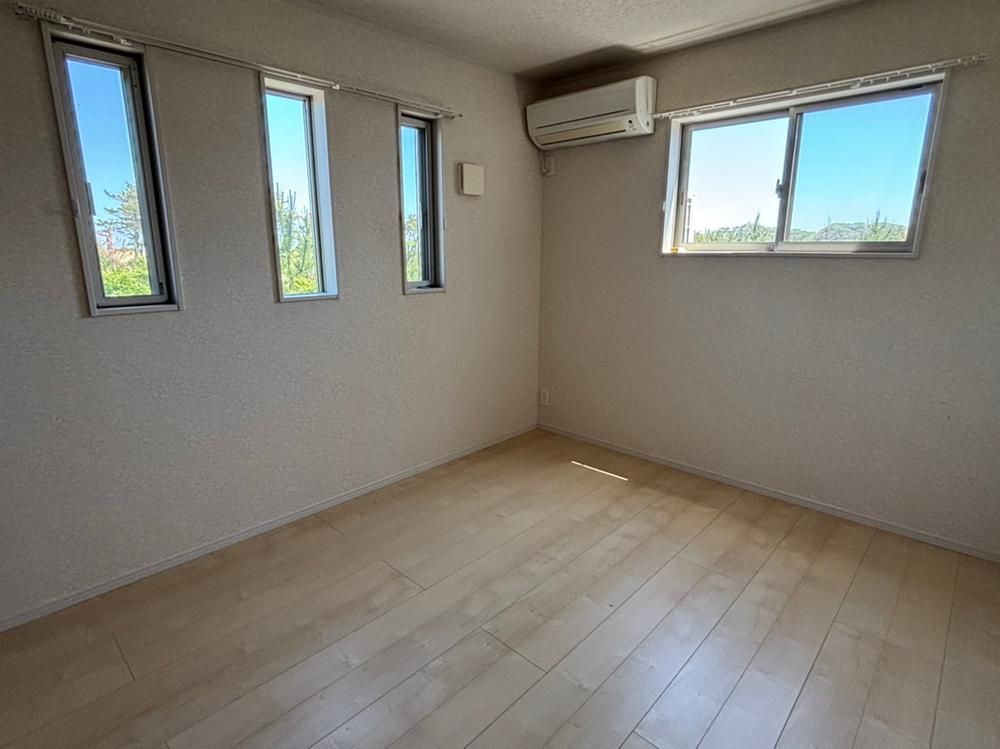 4LDK Detached House for Sale in Iwaki City, Fukushima - Thumbnail 3