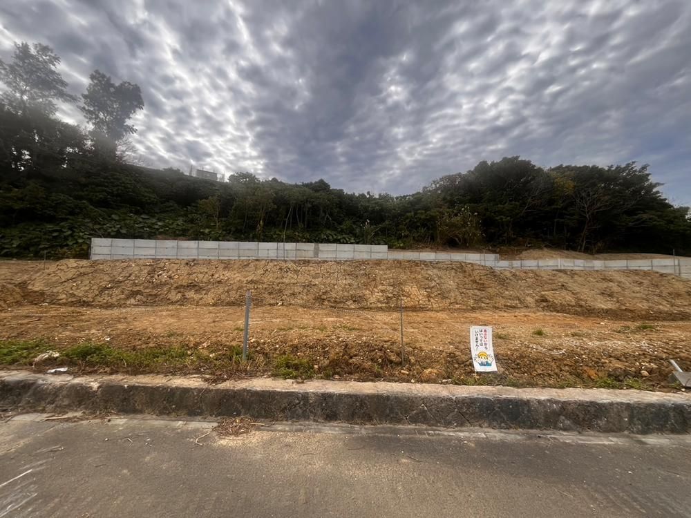 Land for Sale in Itoman, Okinawa - 392.62 sqm - Thumbnail 4