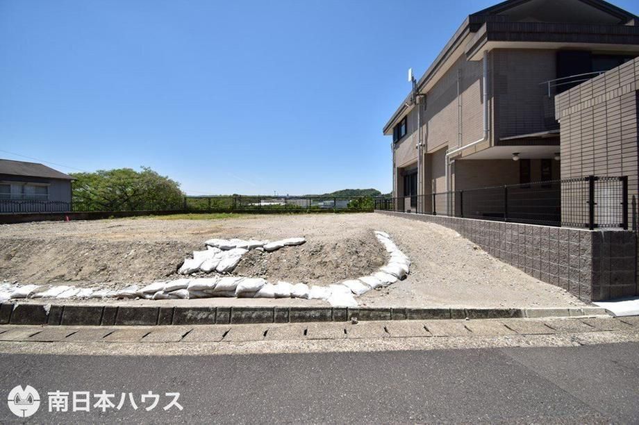 183 sqm Residential Land for Sale in Takeoka, Kagoshima City - Thumbnail 3