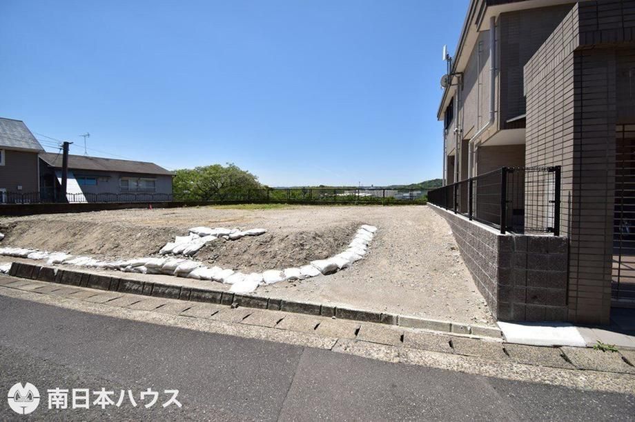 183 sqm Residential Land for Sale in Takeoka, Kagoshima City - Thumbnail 2