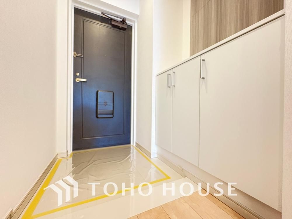 2LDK Apartment for Sale in Kawasaki, Kanagawa - Thumbnail 2