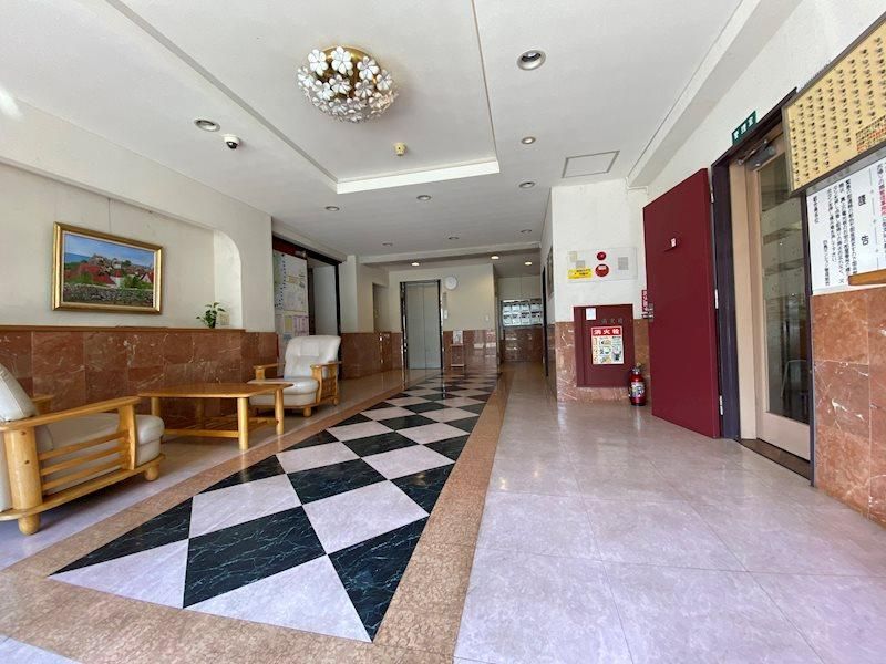 1K Vintage Resort Apartment in Atami with Hot Spring - Thumbnail 4