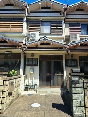3DK Used House in Fushimi-ku, Kyoto near Fushimi Inari Station - Thumbnail 2