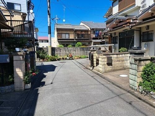 3DK Used House in Fushimi-ku, Kyoto near Fushimi Inari Station - Thumbnail 3